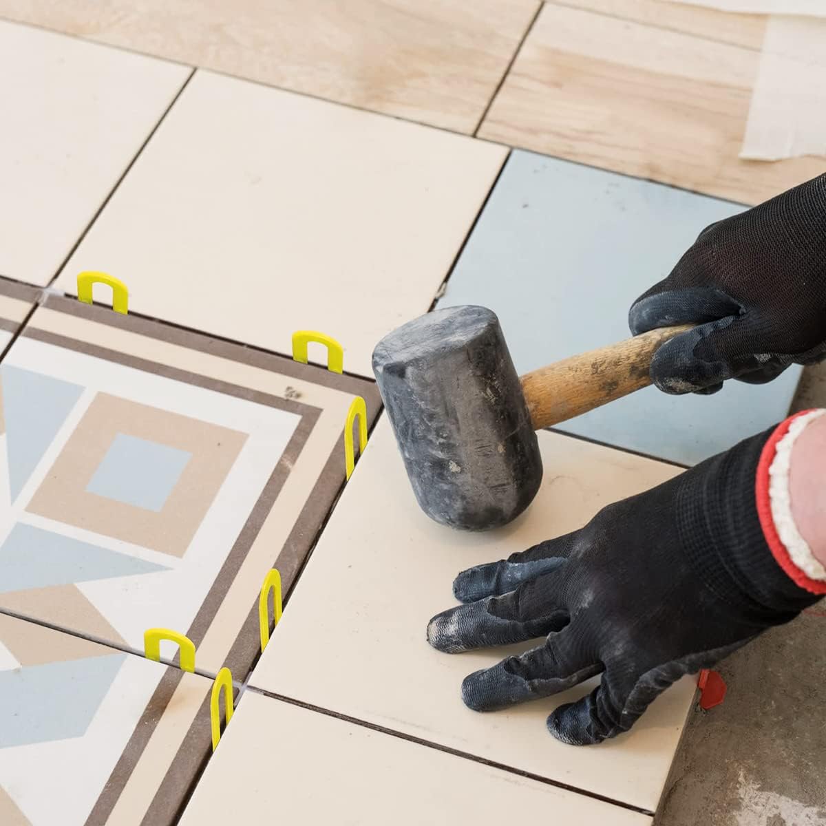 DGSL Tile Leveling System Tile Spacers 3/16 Inch, 300 pieces Horseshoe Shim U Shape Plastic Tile Leveling Clips for Various Types of Tile Leveling