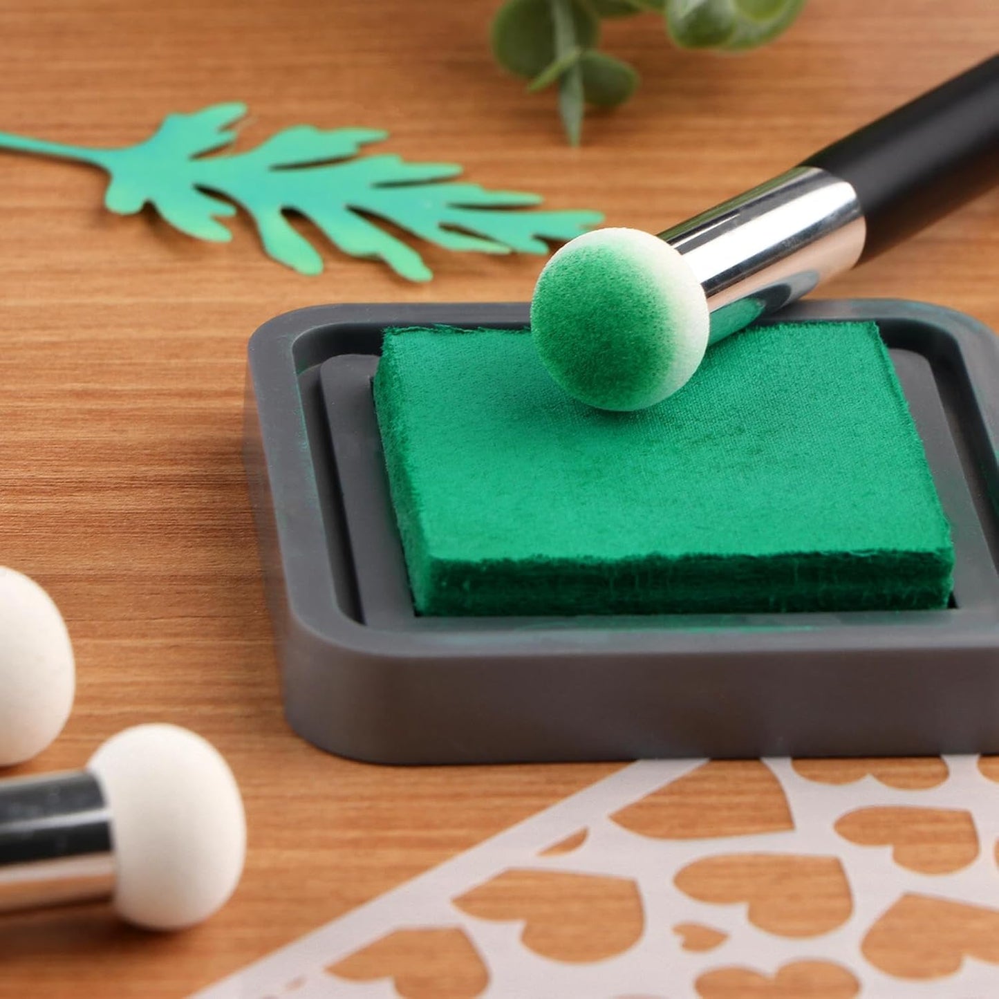 8PCS/Sets Ink Applicator,Paper Pouncers for Direct Ink Application On Crafts Projects Easily,Inking Sponge for Stamp Ink Distressing,Blending Card Making Tools,Sponge Applicators,Mini Paper Pouncers