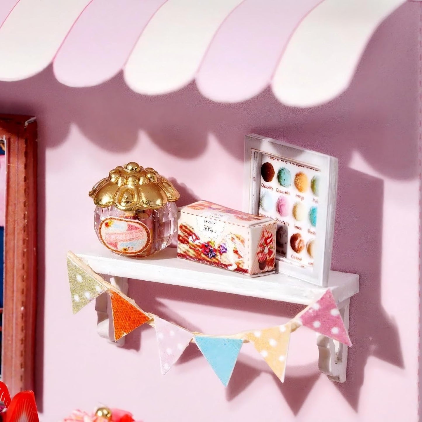 DIY Miniature House Kit, Mini House Building Kit with LED & Dust Cover, DIY Wooden Dollhouse Miniature Kit for Adults Teen, Wooden Crafts Lovely Dollhouse Kit, Sweet Talk