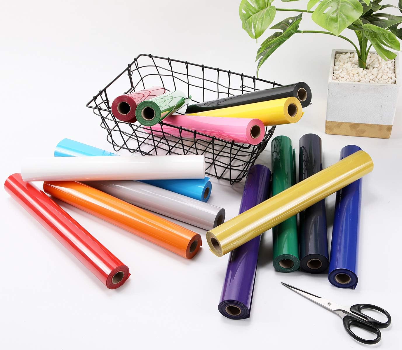 Guangyintong Silver Heat Transfer Vinyl HTV Rolls, 12" x 8ft Iron on Vinyl for T-Shirts, Glossy Surface, Easy to Cut & Weed for Heat Vinyl Design