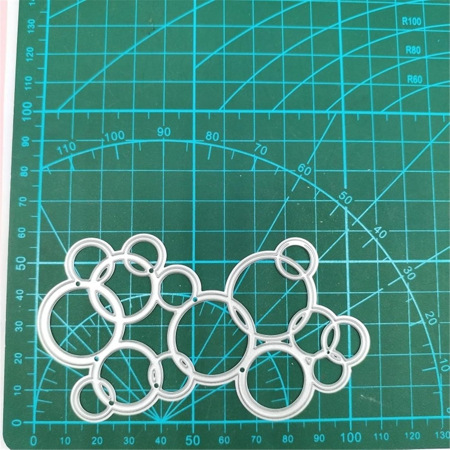 Mvchifay Cutting Dies for Card Making Metal Die-Cuts Scrapbooking Tool Hollow Frame DIY Craft Punch Template Embossing for Paper Album Decor (Bubble string-10.3x6cm)