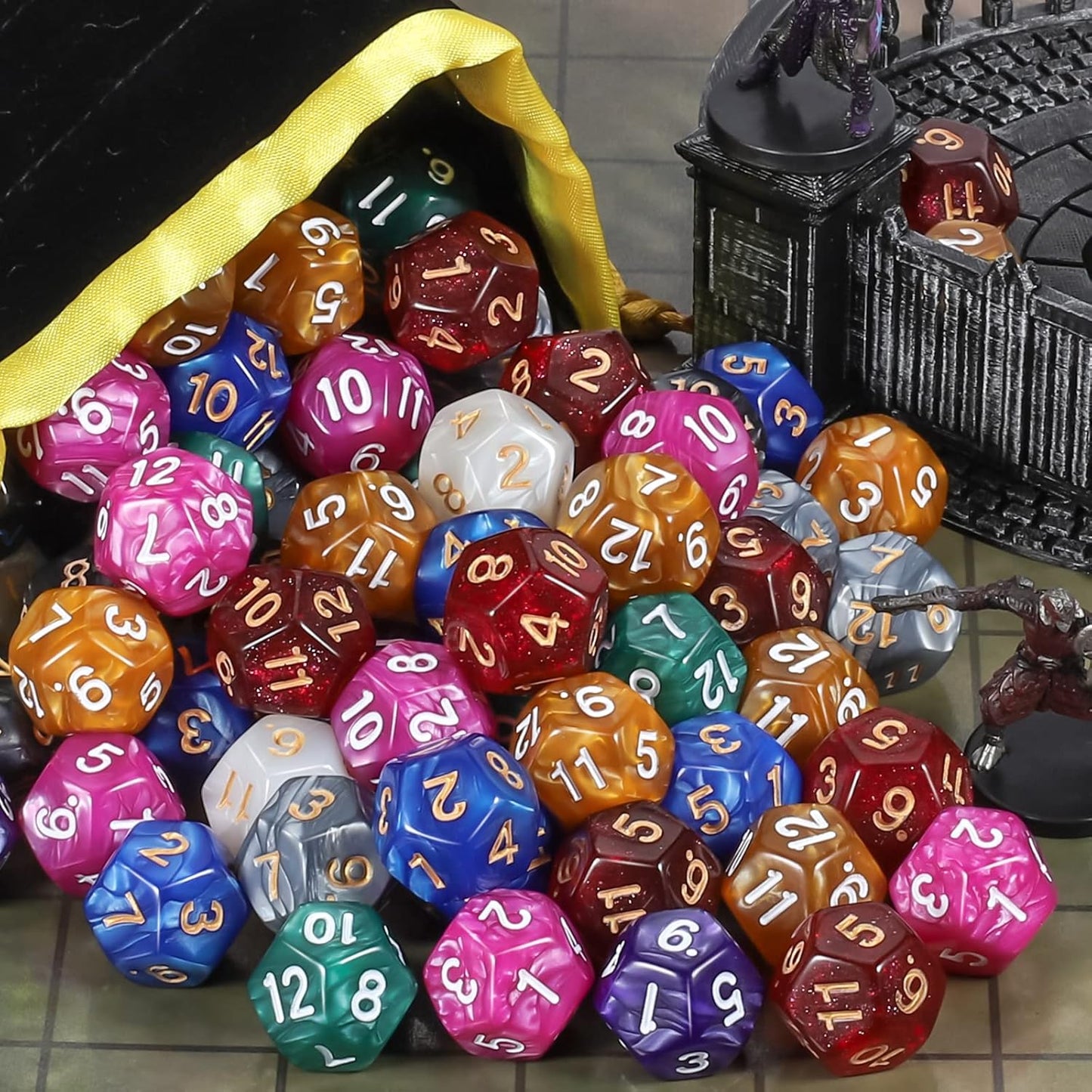CiaraQ DND Polyhedral Dice (100pcs) with A Dice Bag Compatible with Dungeons and Dragons DND RPG MTG Role Playing Table Games (D12 dice, 10 colors-100 pcs)