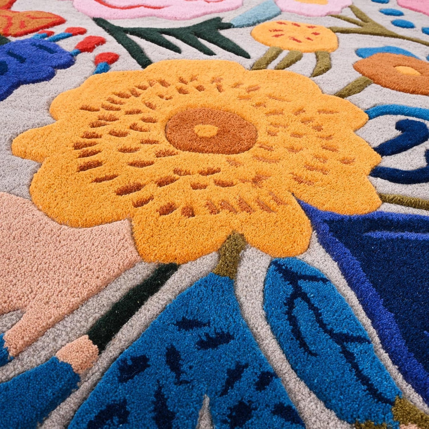 Handmade Wool Floral Area Rug for Living Room | Elegant Flower Garden Design, Soft, Thick and Durable | Bedroom, Dining Room & Home Decor Carpet (8' x 11', Floral H)