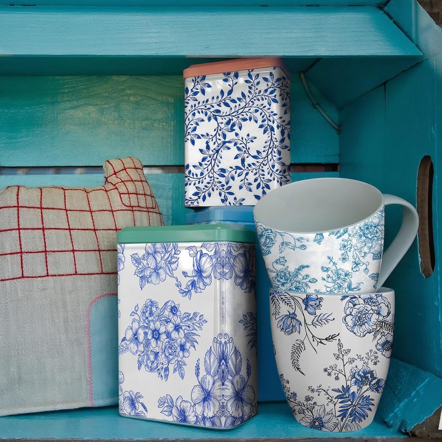 Crtiin 36 Pack 9 Styles Decoupage Napkins Assorted Floral Decorative Decoupage Napkins Chinoiserie Cocktail Paper for DIY Crafting Birthday Party, Each Unfolded 13 Inch(Blue Floral)