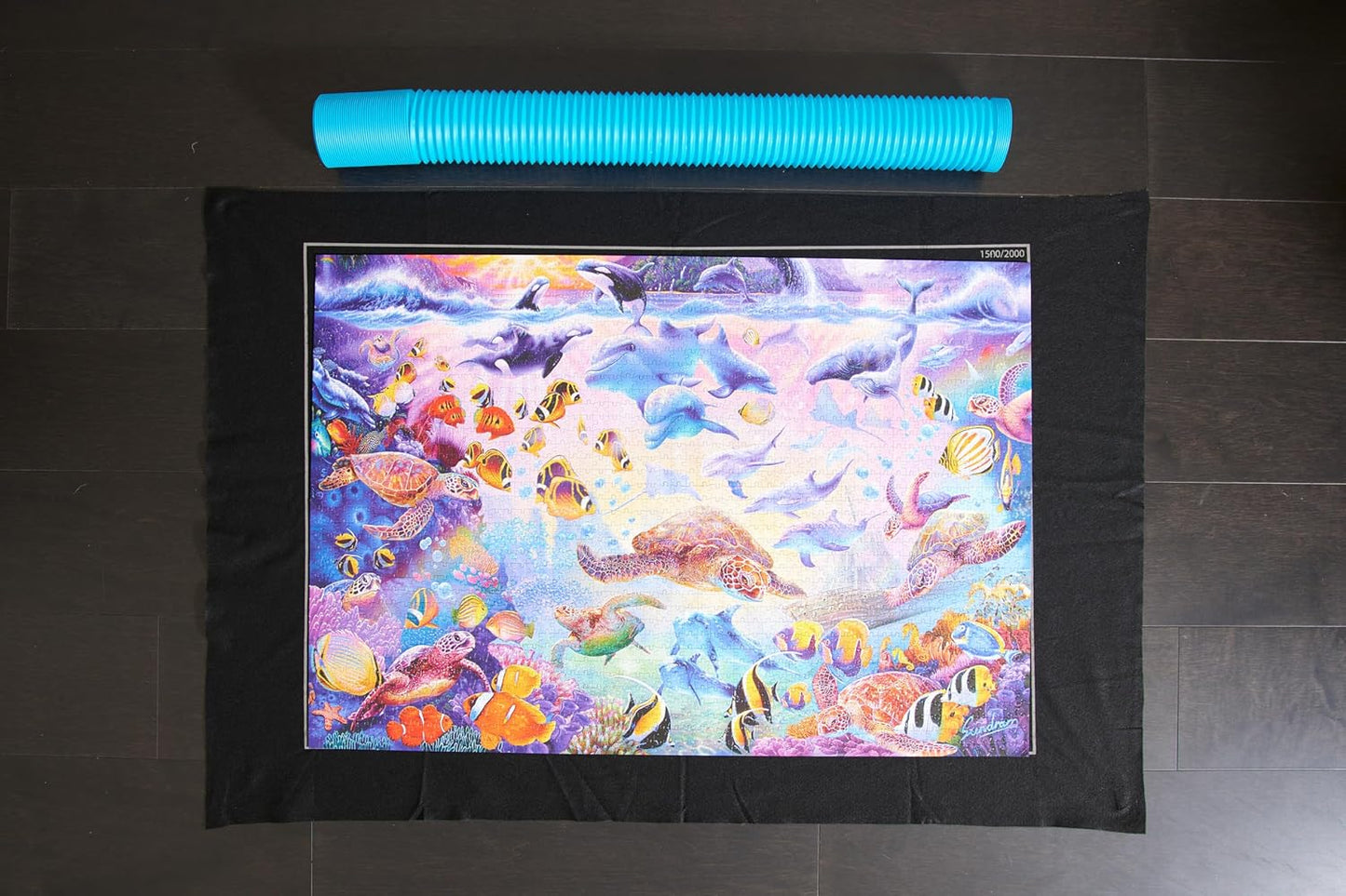 Buffalo Games - Roll-up Puzzle Mat - Jumbo Size for up to 2000 Piece Puzzles - Easy Storage and Clean Up - Expanding Tube for Roling - Save Your Jigsaw Puzzle