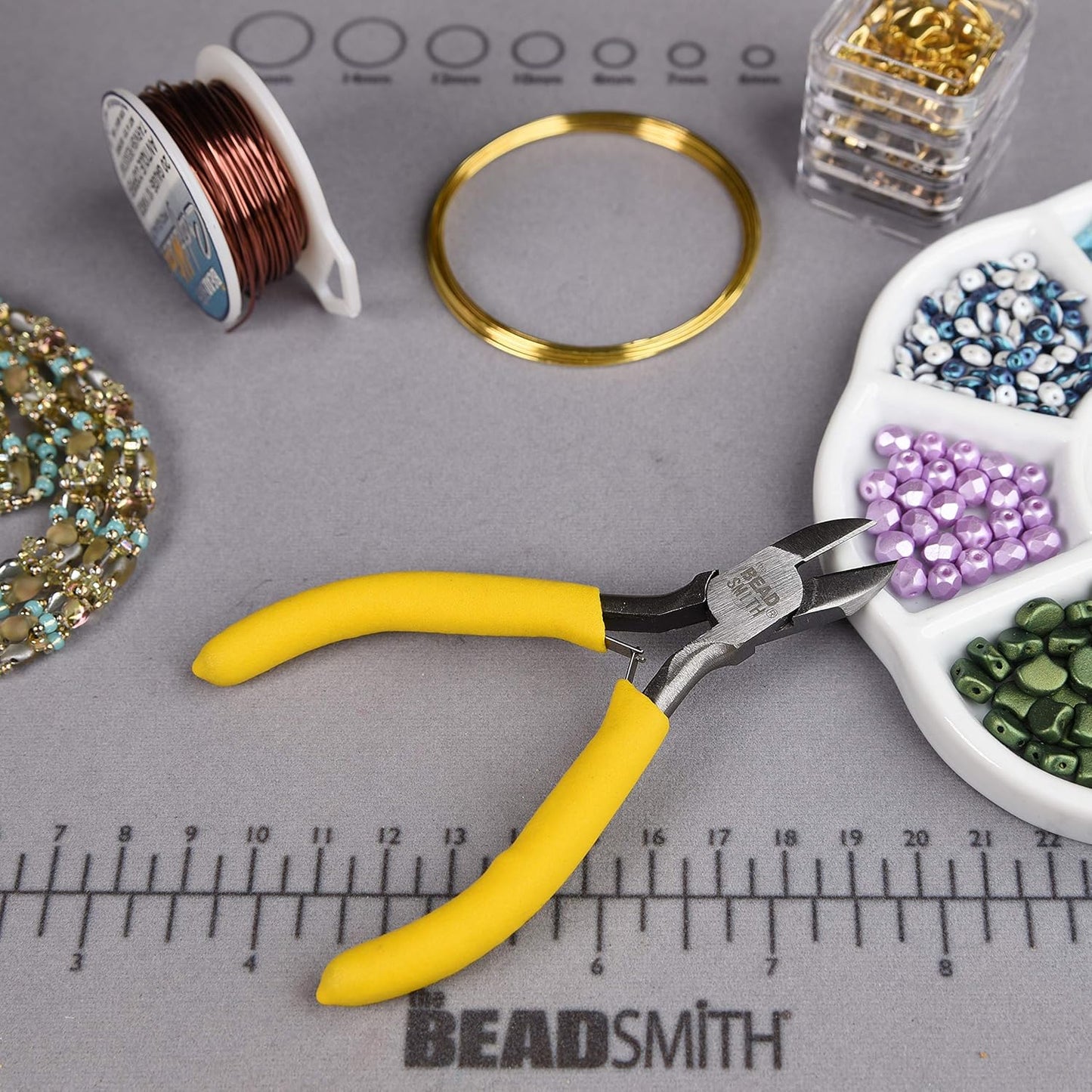 The Beadsmith Color-ID Side Cutter – 5 inches (127mm) – Yellow Comfort Grip Handle – Polished Steel Head and Double-Leaf Spring - Tool for Jewelry Making