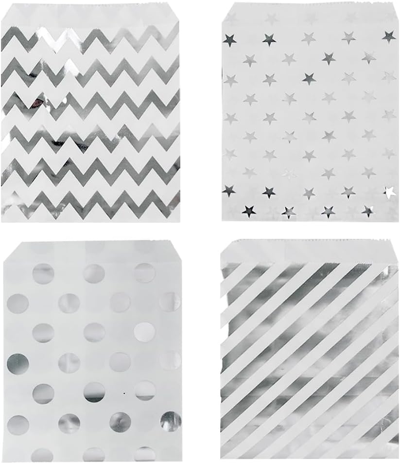 KEYYOOMY 100 Pcs Silver Candy Buffet Bags Small Cookie Bags Polka Dot Paper Treat Bag for Wedding Birthday Party (5 inch x 7 inch)