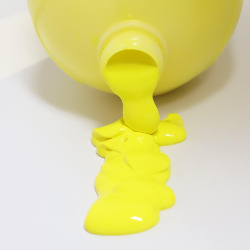 Mont Marte Discovery School Acrylic, 2 PACK, Lemon Yellow, 1/2 Gallon (2 Liter). Ideal for Students and Artists. Excellent Coverage and Fast Drying. Pump Lid Included.