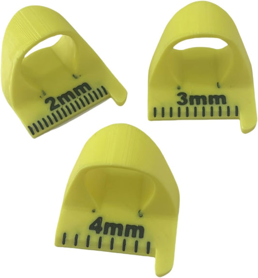 Sewing Finger Ruler for Even Stitches, Magnetic Seam Guide Sewing Kit Supplies Non-Slip Template Mini Measuring Gauge 4mm 3mm 2mm, Quilting Templates Precision Sewing DIY Handmade Sewing Tool (Yellow)