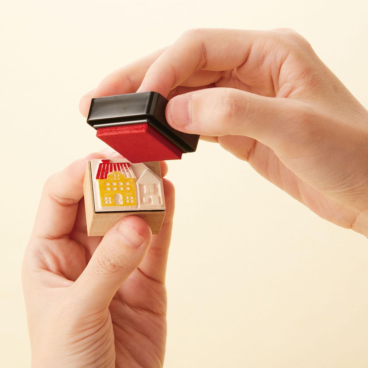 IROMOYO WARABE Stamp PAD, Small Traditional Japanese Ink Colour, Oil-Based Ink pad - RED Violet