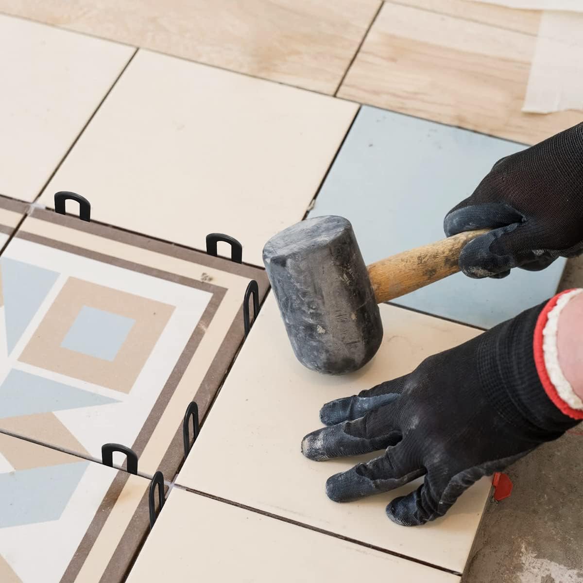 DGSL Tile Leveling System Tile Spacers 1/4 Inch, 300 pieces Horseshoe Shim U Shape Plastic Tile Leveling Clips for Various Types of Tile Leveling