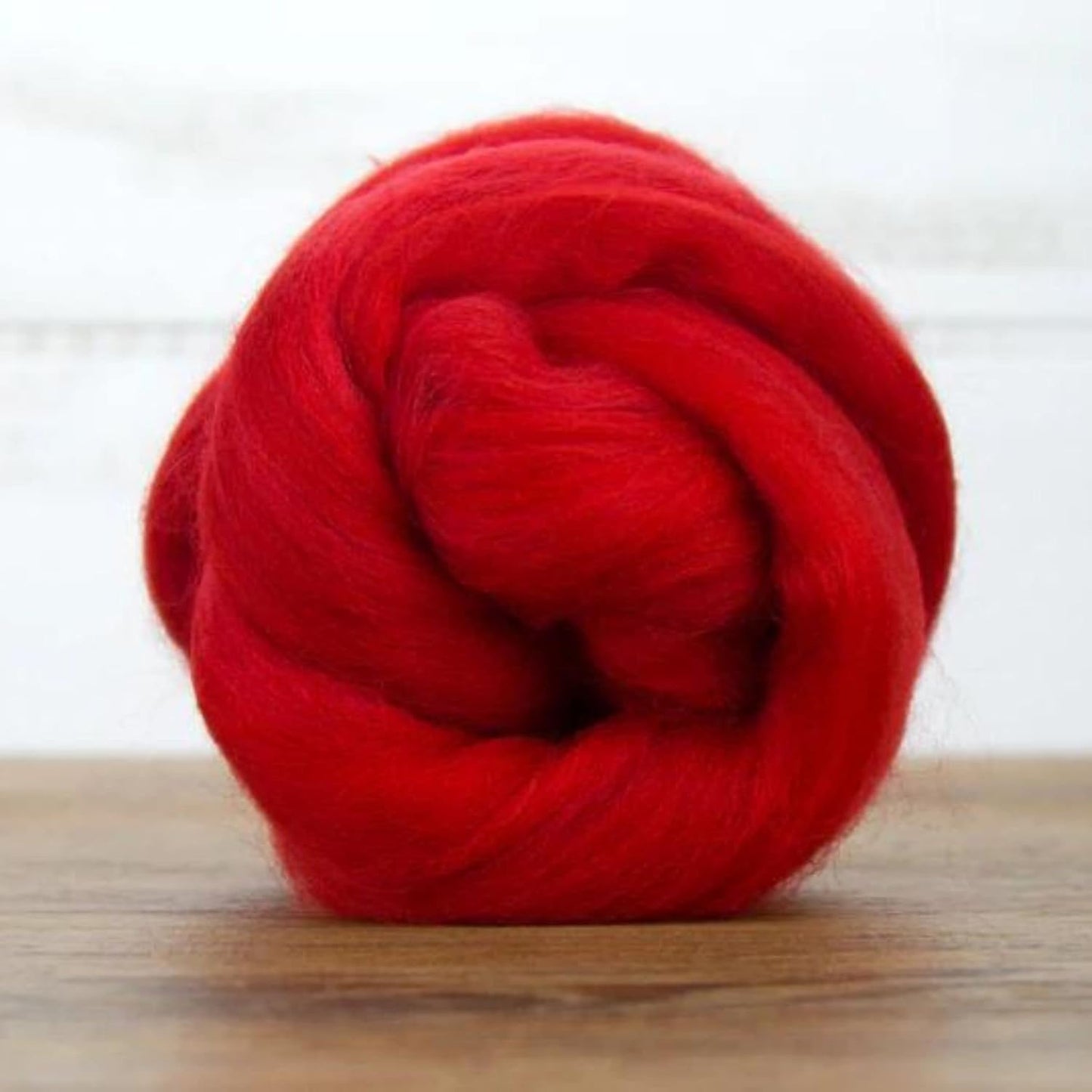 Revolution Fibers Merino Wool Roving | Premium Combed Wool Top | 22 Micron, Perfect for Felting Projects, Spinning, Wall Hangings and Tapestry (Scarlet)