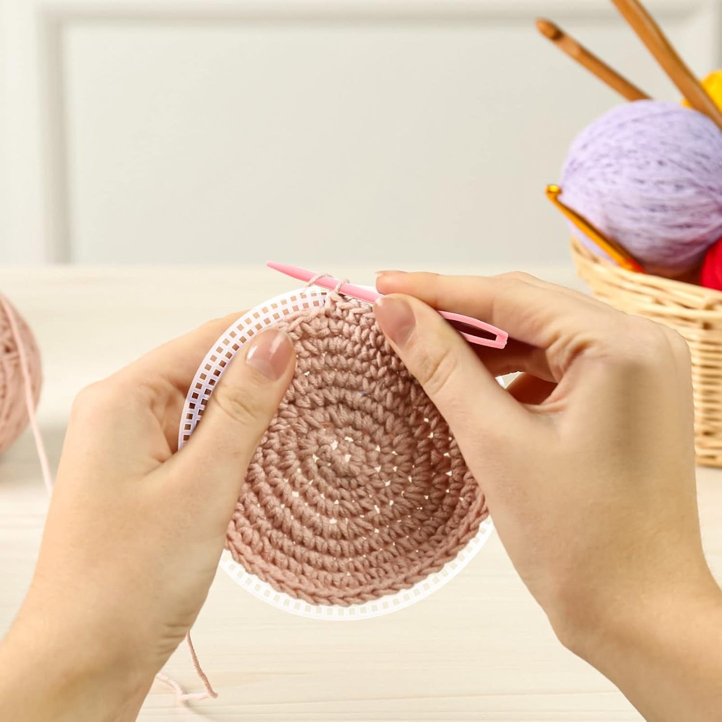 7 Count Circle Plastic Canvas Circles Mesh Sheets White Needlepoint Blank Canvas Plastic Mesh Mat for Needlework Crochet Supplies Embroidery Yarn Crafting Knit(4.5 Inch)