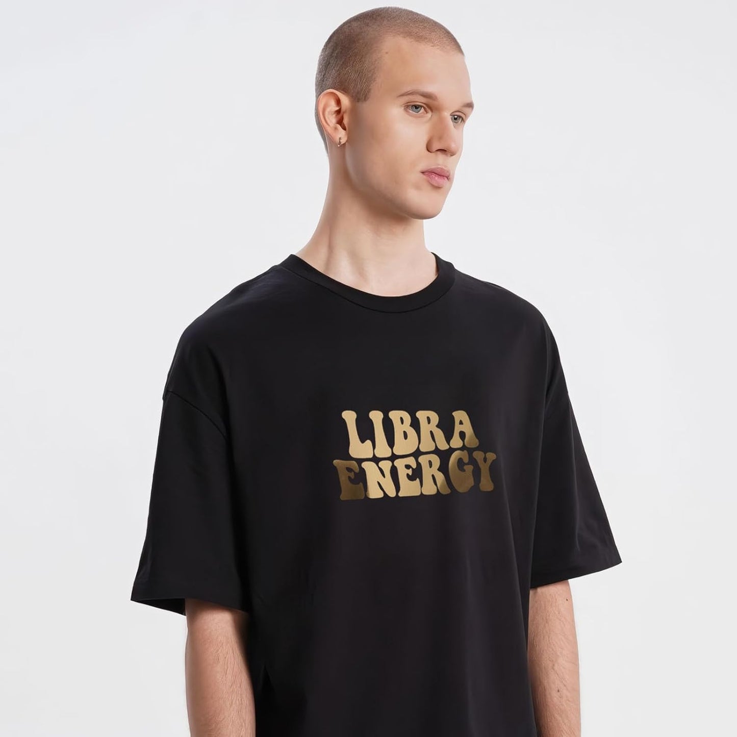 HTVRONT Gold Chrome Heat Transfer Vinyl - 12" X5ft Mirror Metallic Gold Iron on Vinyl, Metallic Foil HTV Vinyl Roll for T-Shirts, Chrome HTV Easy to Cut & Weed