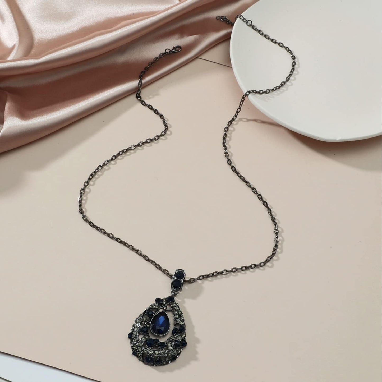 Jishi 33ft Link Cable Chain Roll 2mm, Black Chain for Jewelry Making Necklace Earring Bracelet DIY Craft Jewelry Making Findings Supplies, Black Plated Iron Metal Rolo Necklace Chain Spool Set