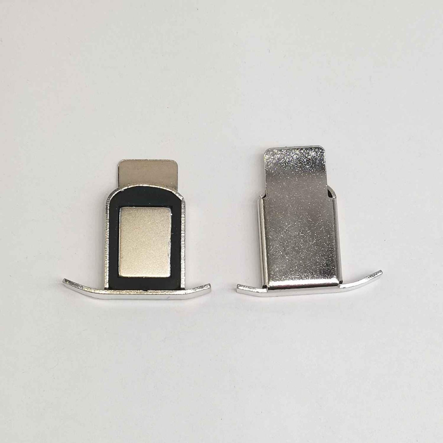 HONEYSEW 2PCS Magnetic Seam Guide for Sewing Machine Guide Magnets, Anti-Slip Grip - for Any Width Seam, Straight & Circle Line Tracks - Sewing Supplies for Beginners & Professionals (Style B)