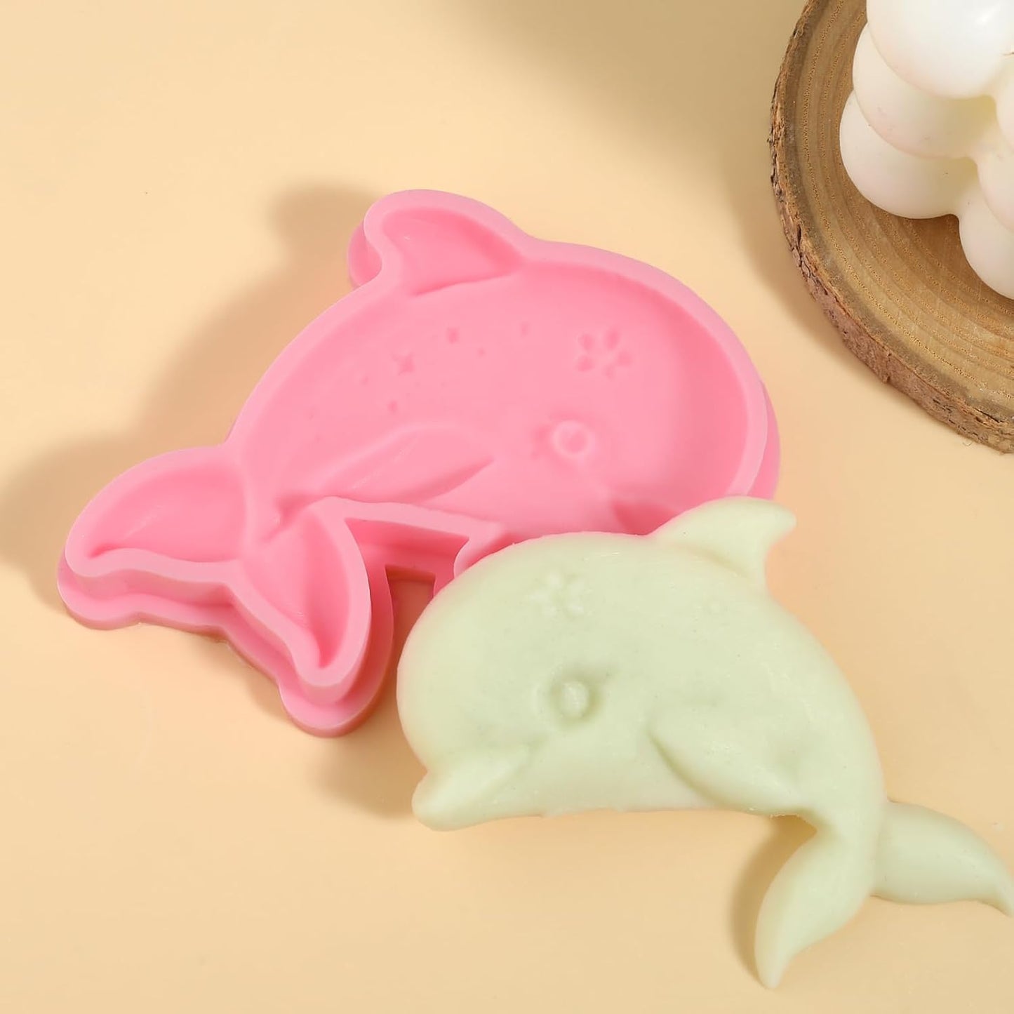 1 Pcs Dolphin Chocolate Silicone Mold, Cute Marine Animal Cake Decoration Fondant Mold, Suitable for Baking Biscuits, Candies, Dough Jelly, Resin Crafts, Clay Plaster Modeling