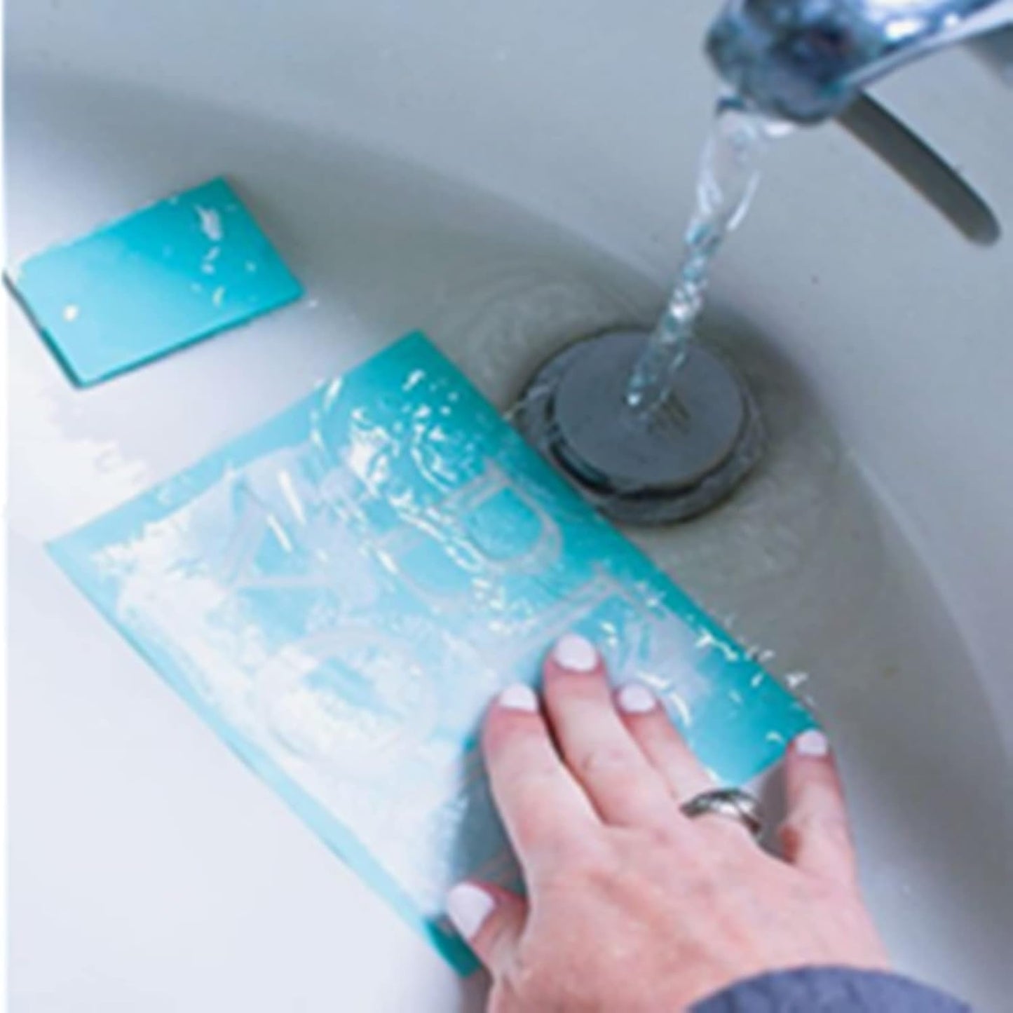 JAJADO Christmas Tree Stencil Deer Silk Screen Stencils Reusable Self Adhesive Silk Screen Transfers Screen Print Stencil Holiday for Crafts on Wood, Fabric, Glass, Mug, DIY Christmas Home Decor