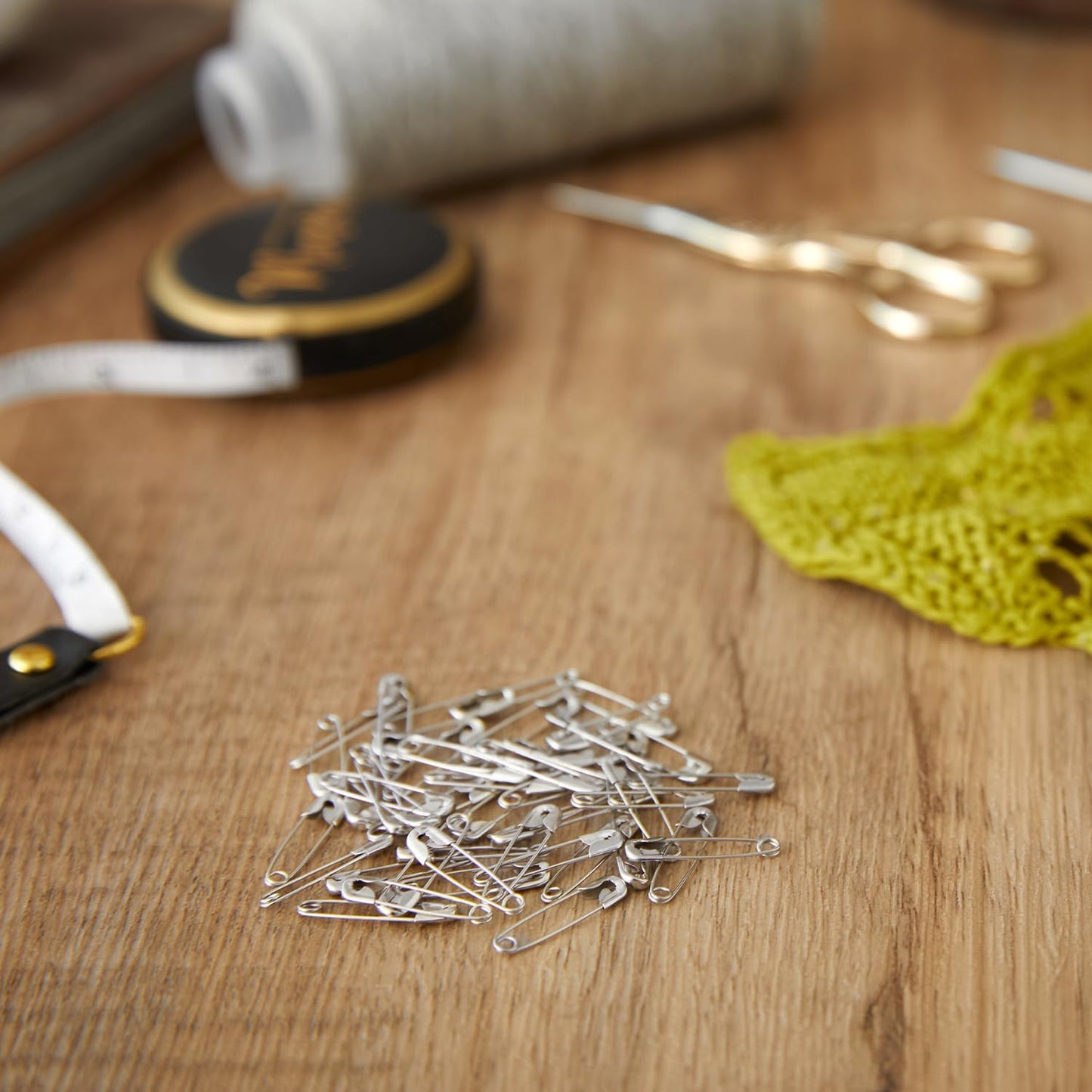 1000PCS Safety Pins, 0.75In/19mm Small Fastening Pins, Rust Resistant Nickel Plated Steel Set for Crafting, Sewing, Jewelry Making Fabric, Rimming Fastening Clip Button for Garment Hang Tag (Silver)