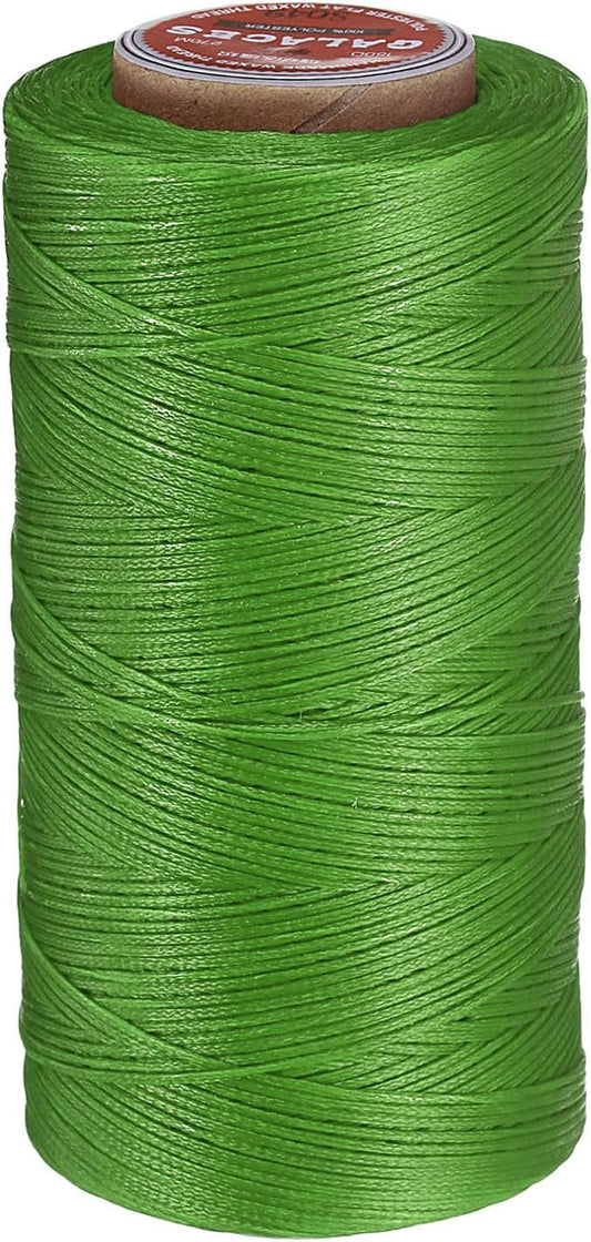 uxcell Flat Leather Sewing Waxed Thread, 270m / 295 Yards Polyester Wax String, 150D Wax Stitching Cord for Leather Crafts, Bookbinding, Bracelets Braided, Light Green
