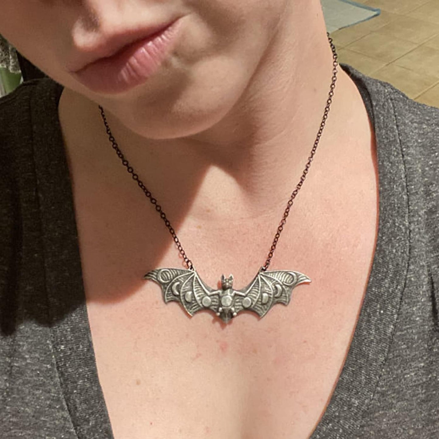 Jishi 30ft Jewelry Making Chains Bulk 2mm Necklace Chains for Jewelry Making Supplies, DIY Craft Earring Bracelet Making Findings, 3-Colors Gold Silver Black Plated Metal Rolo Cable Link Chain Rolls