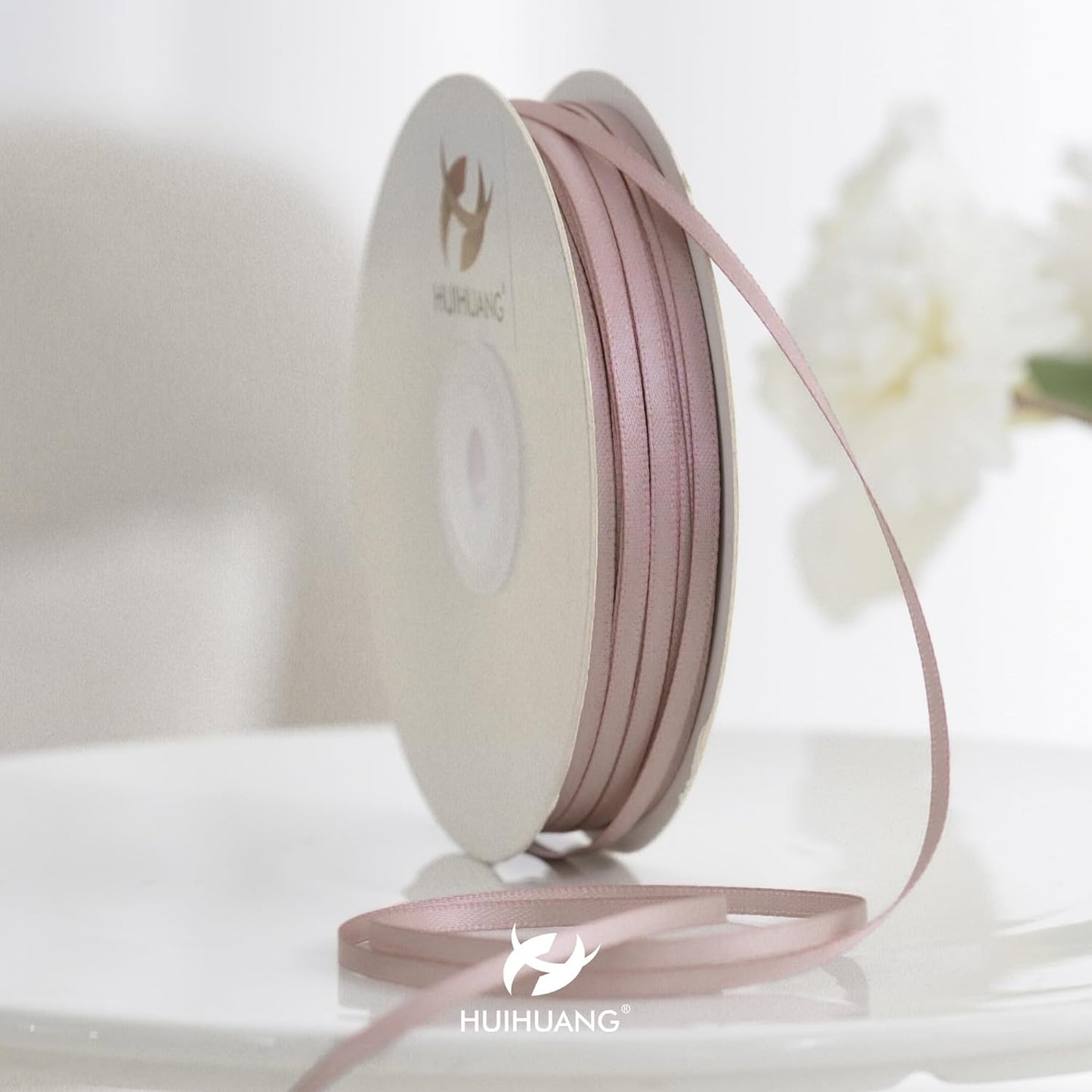 HUIHUANG Solid Color Satin Ribbon 1/8 inch x 100 Yards Roll Ribbon Double Faced for Crafts Gift Wrapping DIY Bows Wedding Invitation Card (Vanilla)