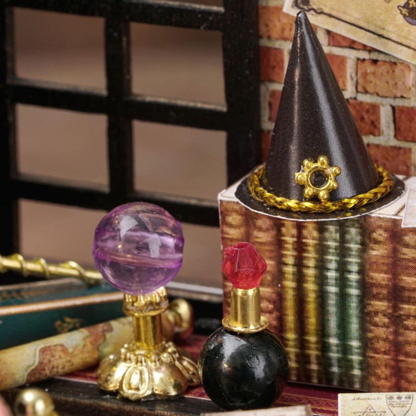 DIY Miniature House Kit, Mini House Building Kit with LED & Dust Cover, DIY Wooden Dollhouse Miniature Kit for Adults Teen, Wooden Crafts Lovely Dollhouse Kit, Moon Magic