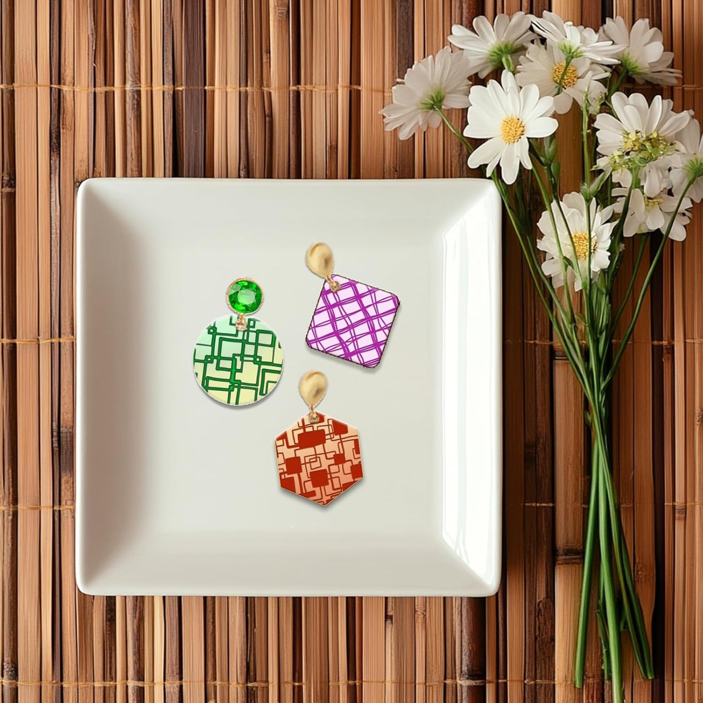 CHGCRAFT 4 Pcs Graffiti Grid Polymer Clay Texture Sheets Abstract Squares Silicone Texture Stamp Seamless Pattern Modeling Pattern Pad Sheets for Jewelry and Earrings Tools, 5.5x5.5 inch