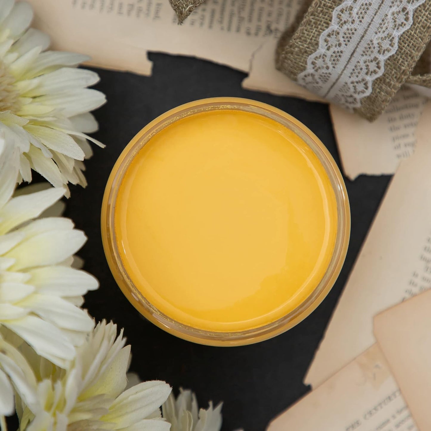 Dixie Belle Paint Company Chalk Finish Furniture Paint - Daisy (32oz) - Matte Vibrant Yellow Chic Chalk Mineral DIY Furniture Paint