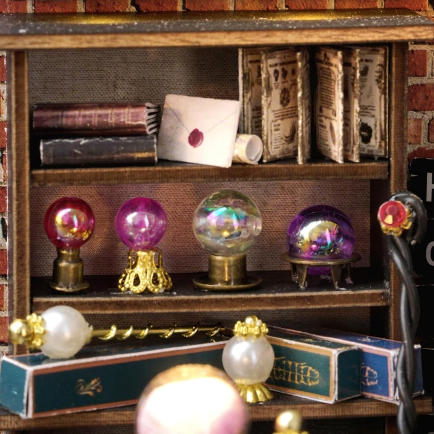 DIY Miniature House Kit, Mini House Building Kit with LED & Dust Cover, DIY Wooden Dollhouse Miniature Kit for Adults Teen, Wooden Crafts Lovely Dollhouse Kit, Moon Magic