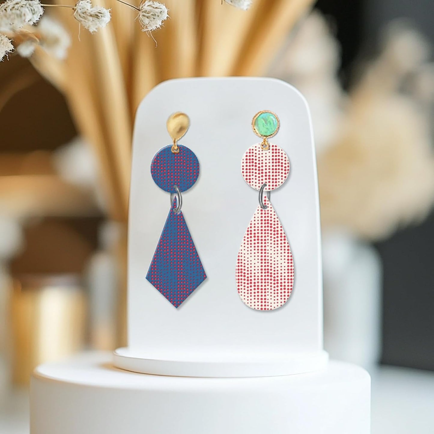 CHGCRAFT Polka Dot Texture Polymer Clay Texture Sheets Geometric Texture Silicone Texture Stamp Clay Texture Mat Modeling Pattern Pad for Jewelry and Clay Earrings Tools, 5.5x5.5 inch