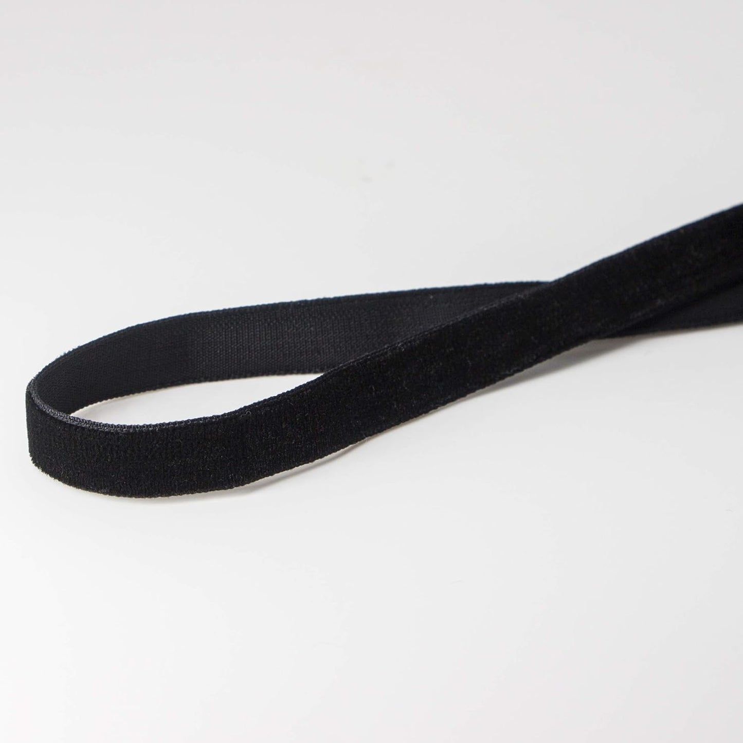 Ribbli Polyester Black Velvet Ribbon,3/8 Inch,10-Yard Spool,Use for Choker,Gift Wrapping,Floral Bouquets, Boutonnieres