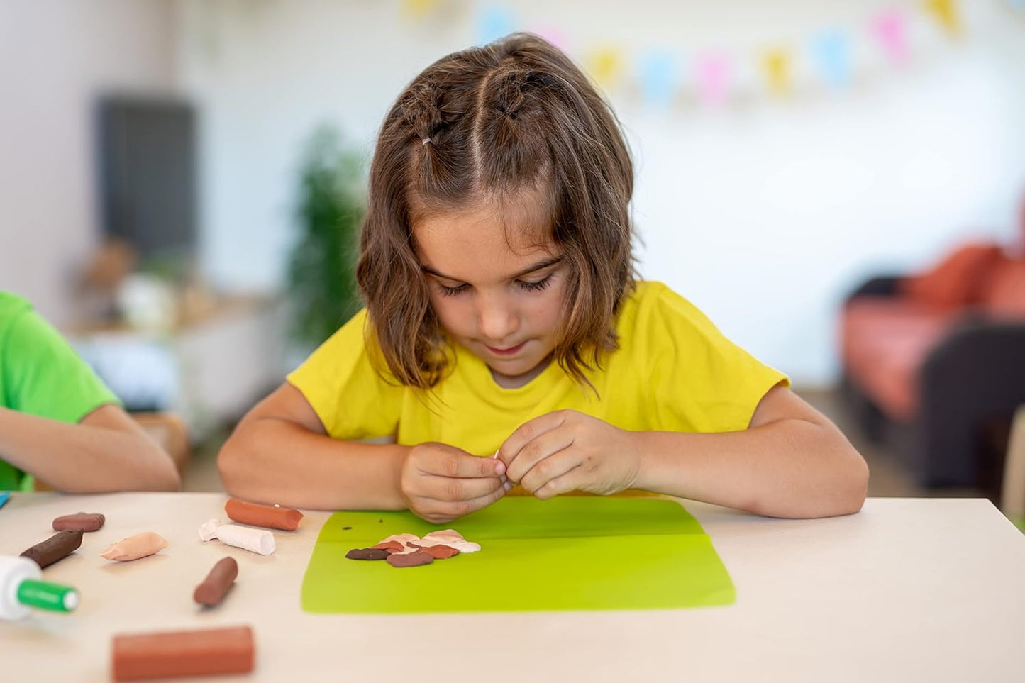 Jovi - Plastilina Pack, Reusable and Non-Drying Modeling Clay, Set of 24 1.75 oz Bars, Vegetable-Based, 24 Colors Assortment, Gluten-Free, Non-Toxic, for Home and School Use (Amazon Exclusive)