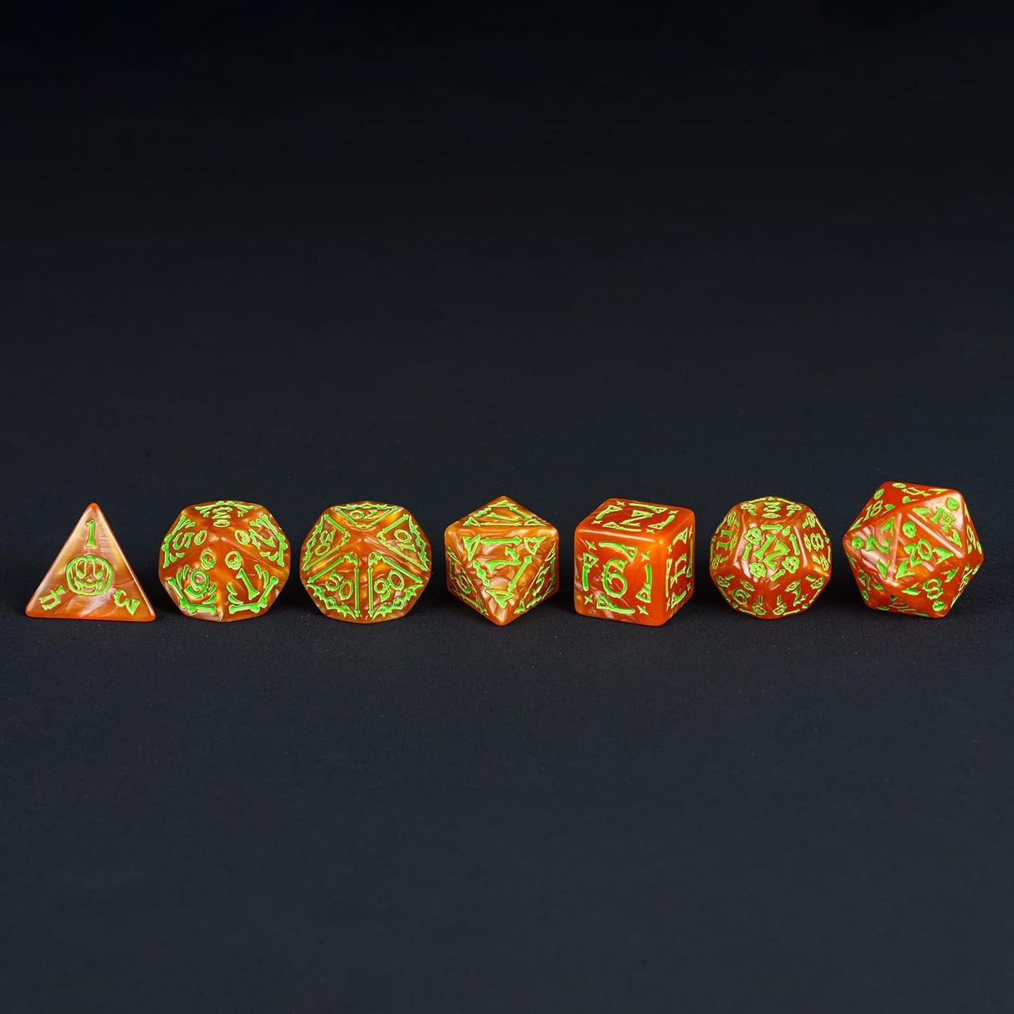 7-Die DND Dice Set Halloween Pattern Polyhedral Die Set with Leather Bag, Skull Dice D&D Die for RPG Table Games(Halloween Pattern-Orange/Green Number)