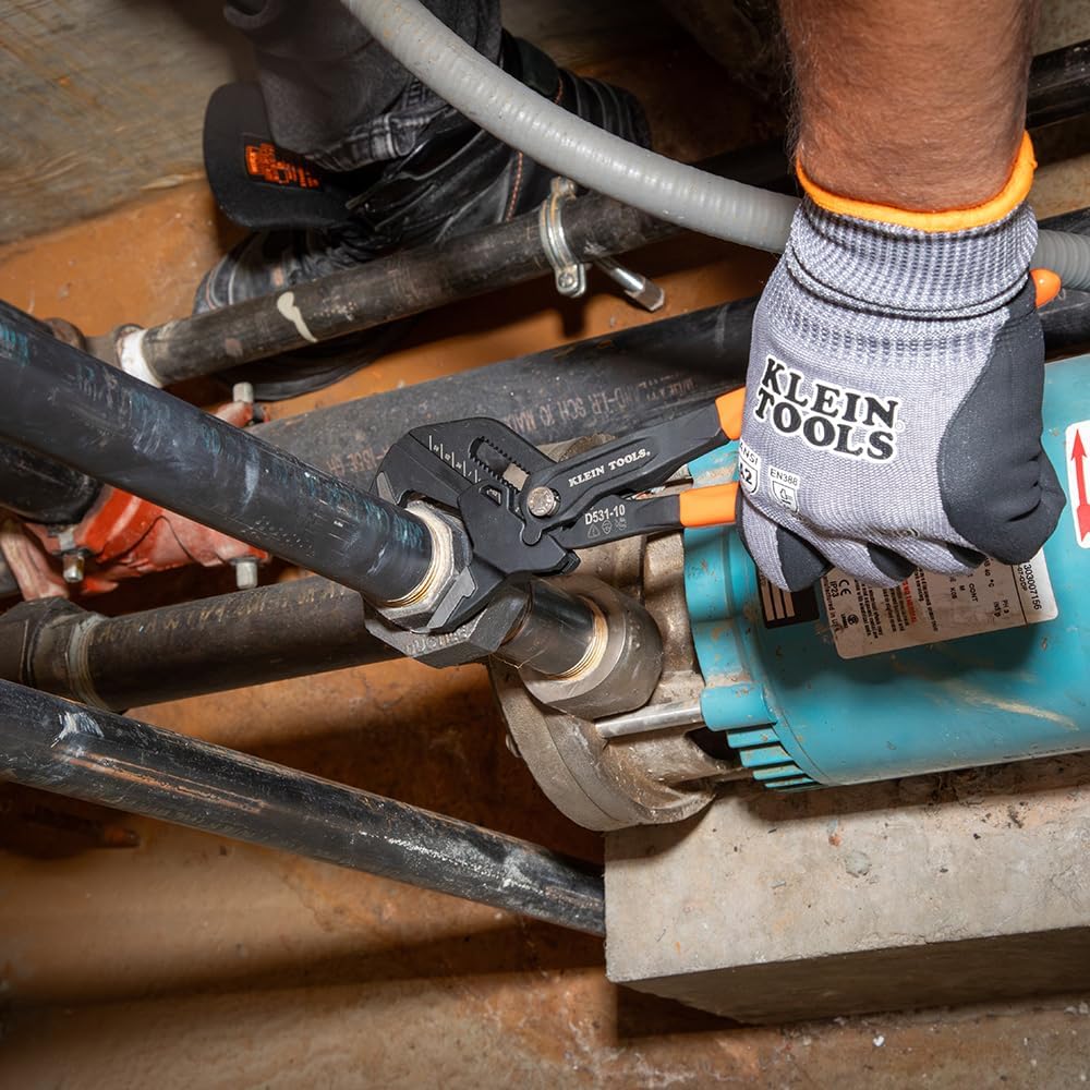 Klein Tools D53102KIT Adjustable Pliers Wrench Set, Compact High-Leverage Parallel Smooth Jaw Pliers, 7-Inch and 10-Inch, 2-Piece