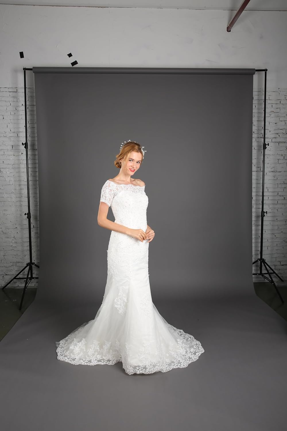 Seamless Photography Background Paper Roll, Grey Photo Paper Backdrop for Photography, Video and Streaming (107''x16' Thunder Grey)