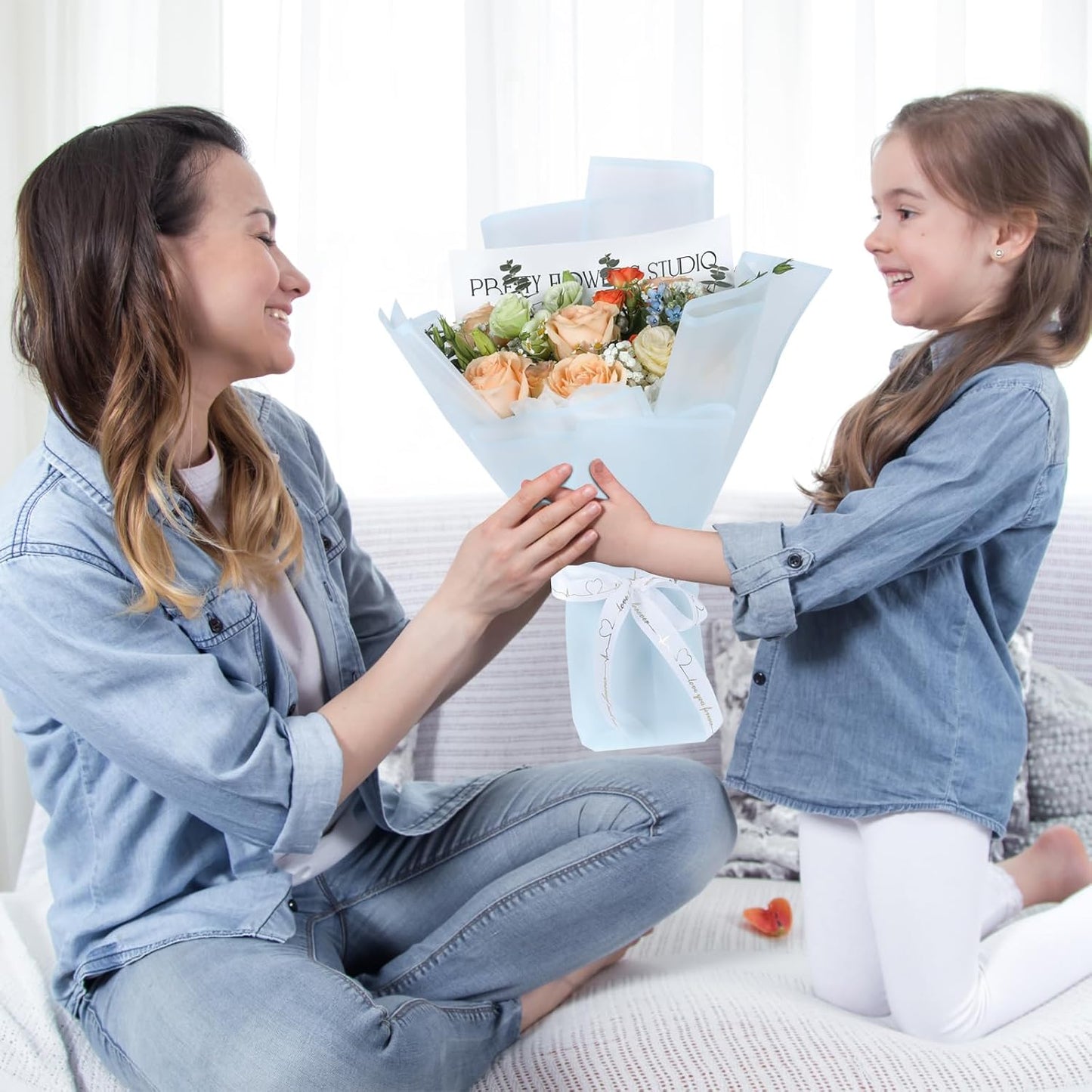 FUHITIM 20 Sheets Flower Wrapping Paper - Waterproof Floral Bouquet Packaging Paper for DIY Crafts，Florist Supplies Packaging Paper for Wedding Birthday Gift (Translucent Light Blue)