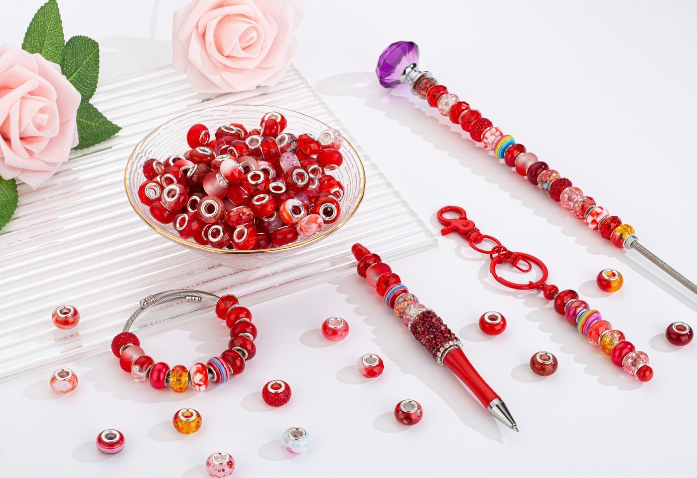 LAIDANLA Red Mix Large Hole Beads, 100pcs 15mm Round Resin, Plastic, Acrylic Loose Beads for Jewelry Making, Crafts, Decoration