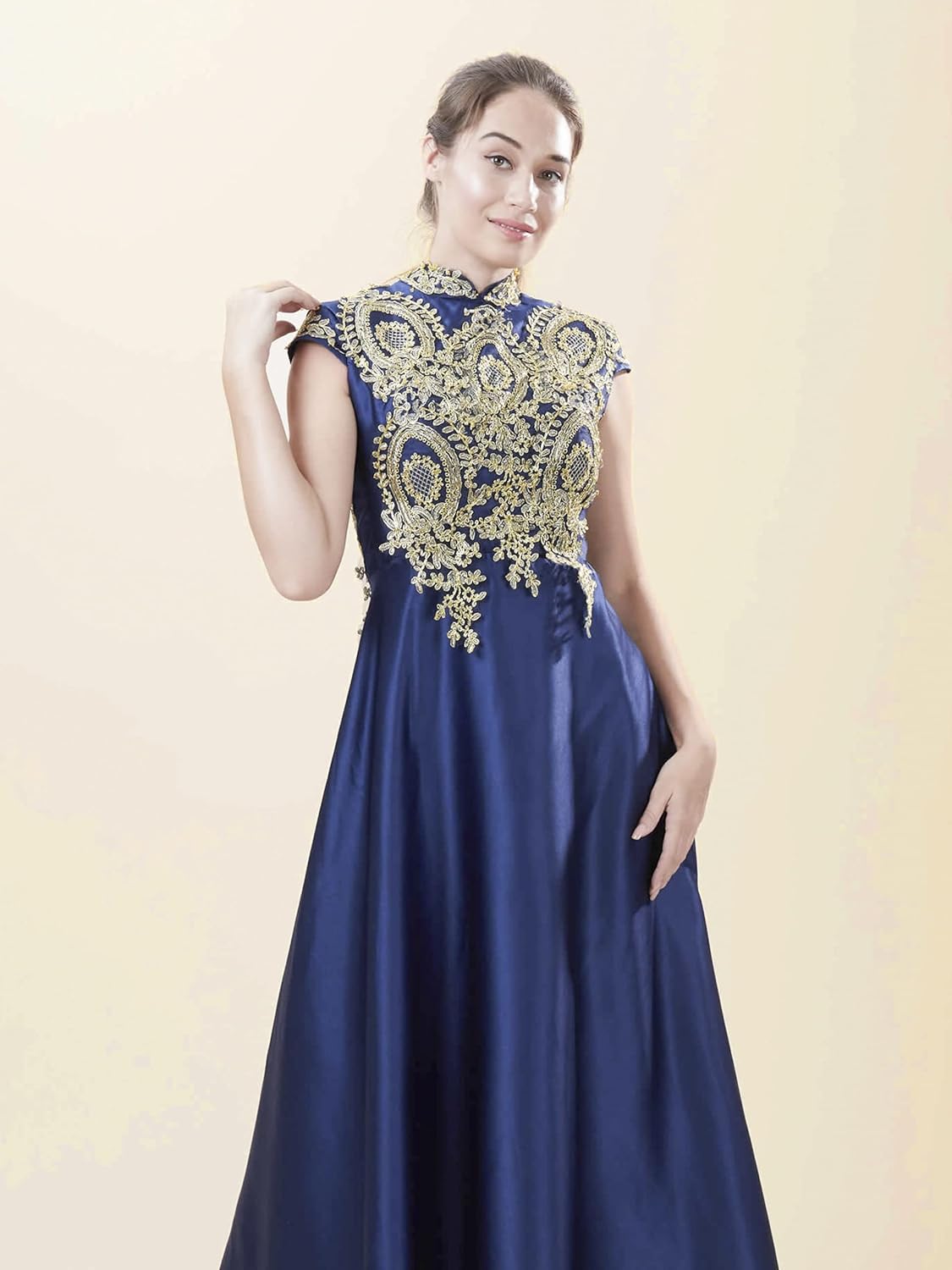 Huamei Seamless Photography Background Paper, Beige Photo Backdrop Paper Roll for Photoshoot, Video and Streaming 53-Inches Wide x 16-Feet, (4.4x16 Feet, #33 Ivorine)