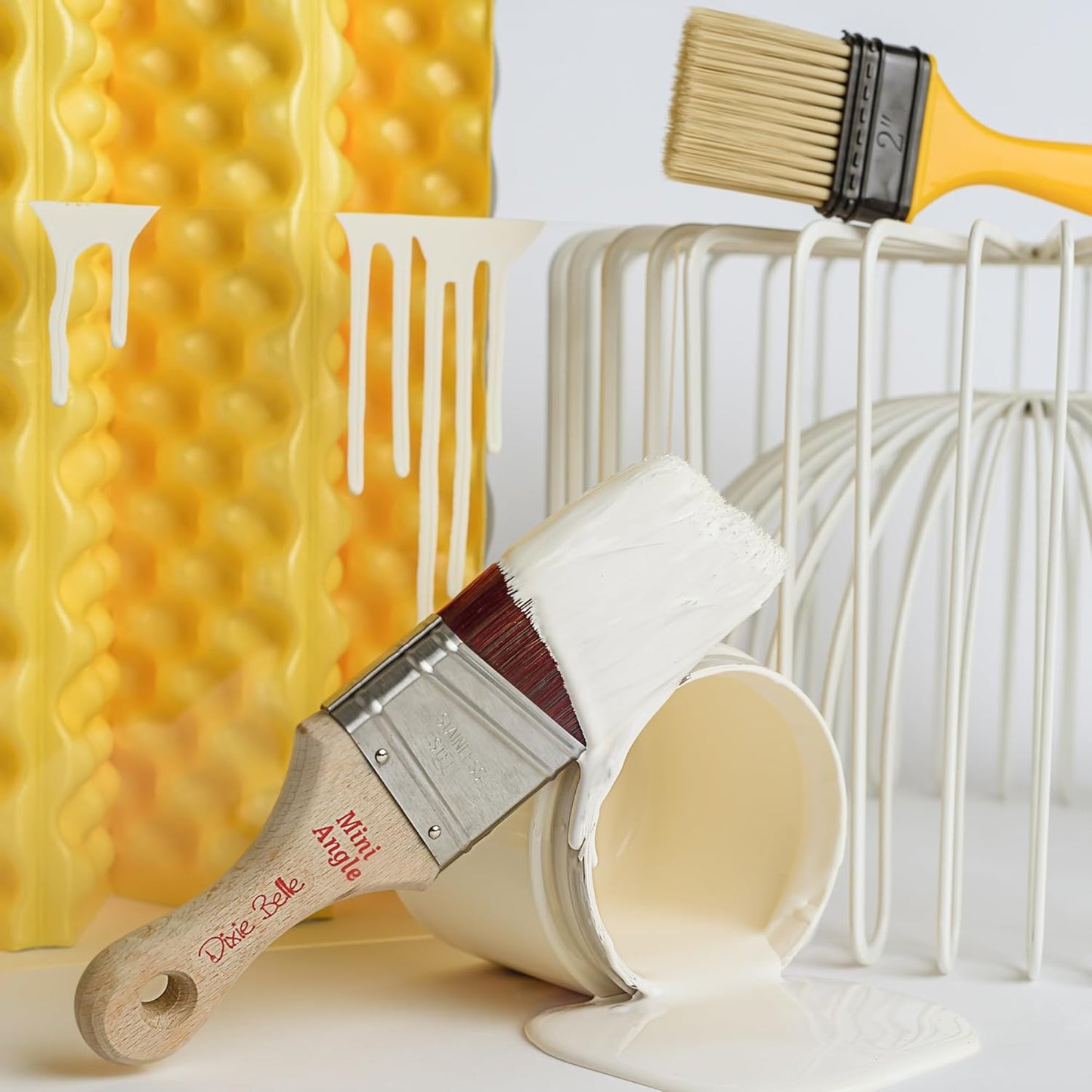 Dixie Belle Paint Company Chalk Finish Furniture Paint - Buttercream (8oz) - Matte Creamy White Chic Chalk Mineral DIY Furniture Paint