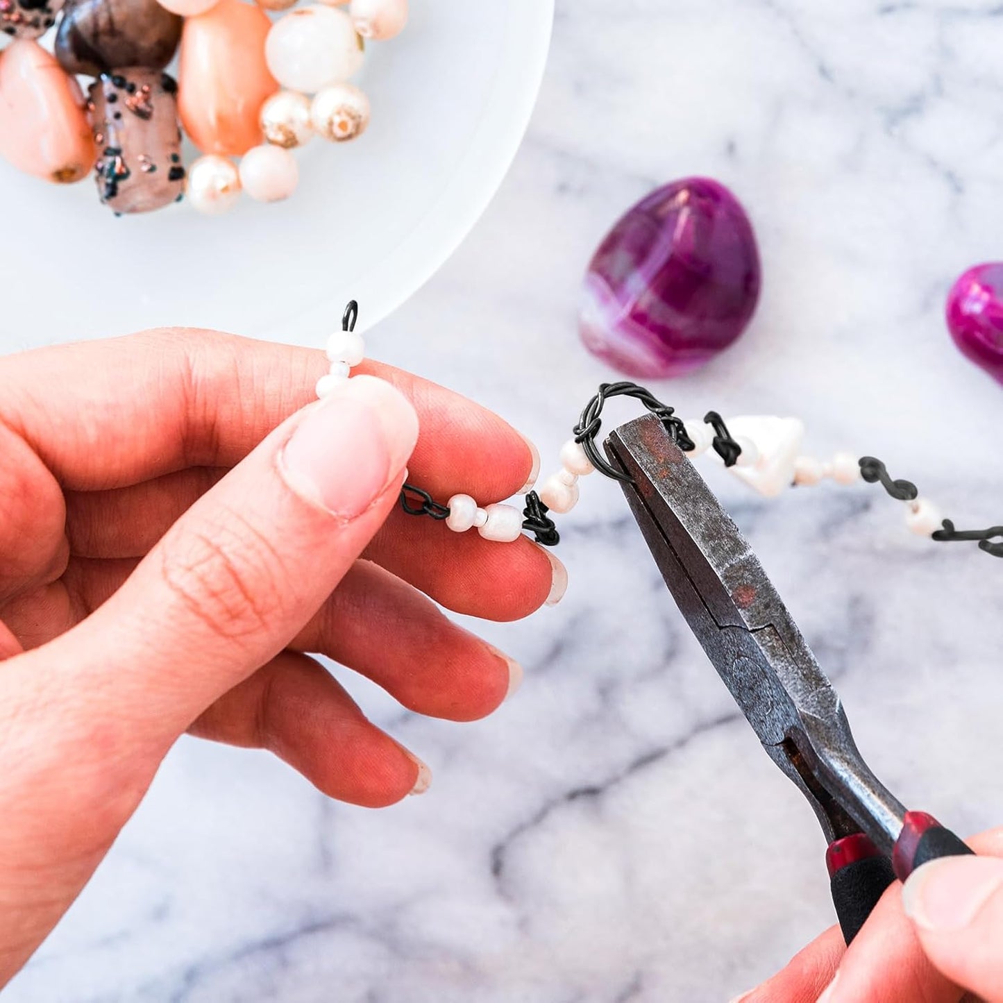 Cobee 18 Gauge Aluminum Wire for Jewelry, Craft, and Wreath Making - Bendable Beading Wire (1mm x 30m, Black)