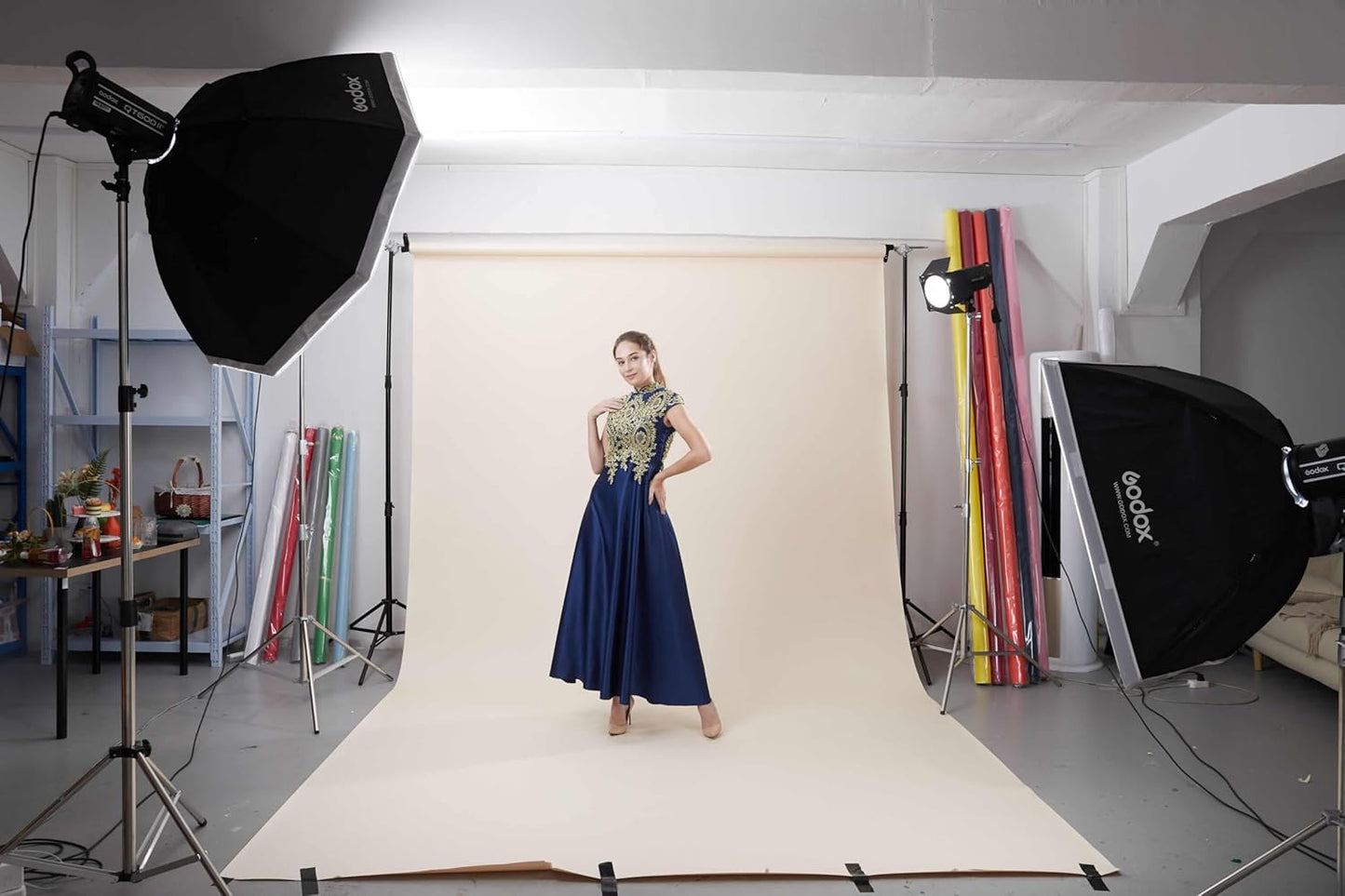 Seamless Photography Background Paper Roll, Cream Photo Paper Backdrop for Photography, Video and Streaming (107''x16' Ivorine)