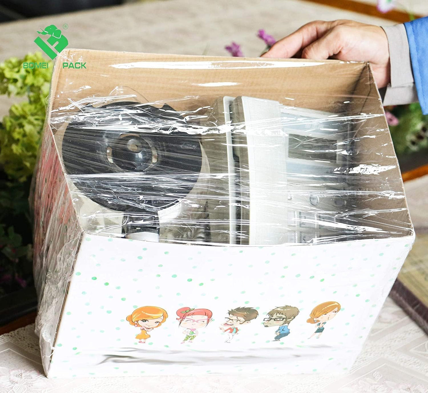 BOMEI PACK Industrial Mini Clear Stretch Wrap with Handle 5" 1000ft 80 Gauge for Pallet Wrap, Durable Self-Adhering Plastic Wrap for Packing, Moving, Heavy Duty (3)