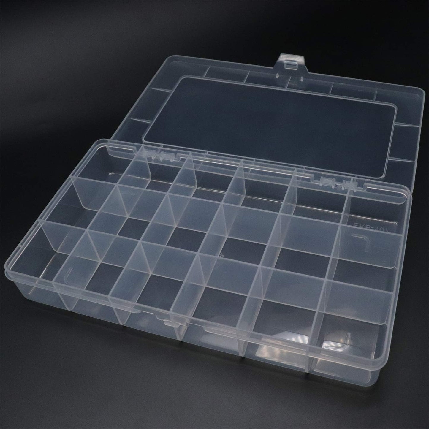 Xiaoyztan Clear Plastic Organizer, 18 Fixed Grids, Jewelry Box Bead Storage Container for Small Parts, Fishing Tackle, DIY Crafts, and Earrings, Overall 8 x 4.7 x 1.3 Inch, 2Pcs