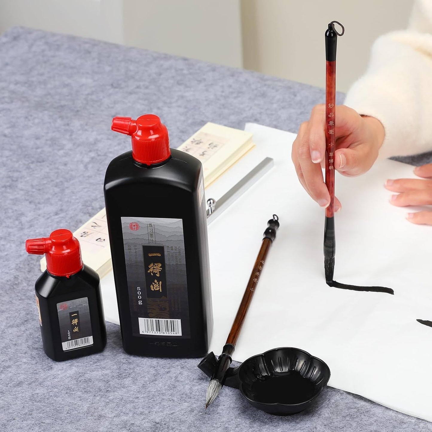 MEGREZ Yidege Practice Ink Chinese Brush Ink Sumi Ink for Beginner Practice Chinese Japanese Calligraphy Liquid Ink, Black - 100ml(3.5 OZ),3 Bottles