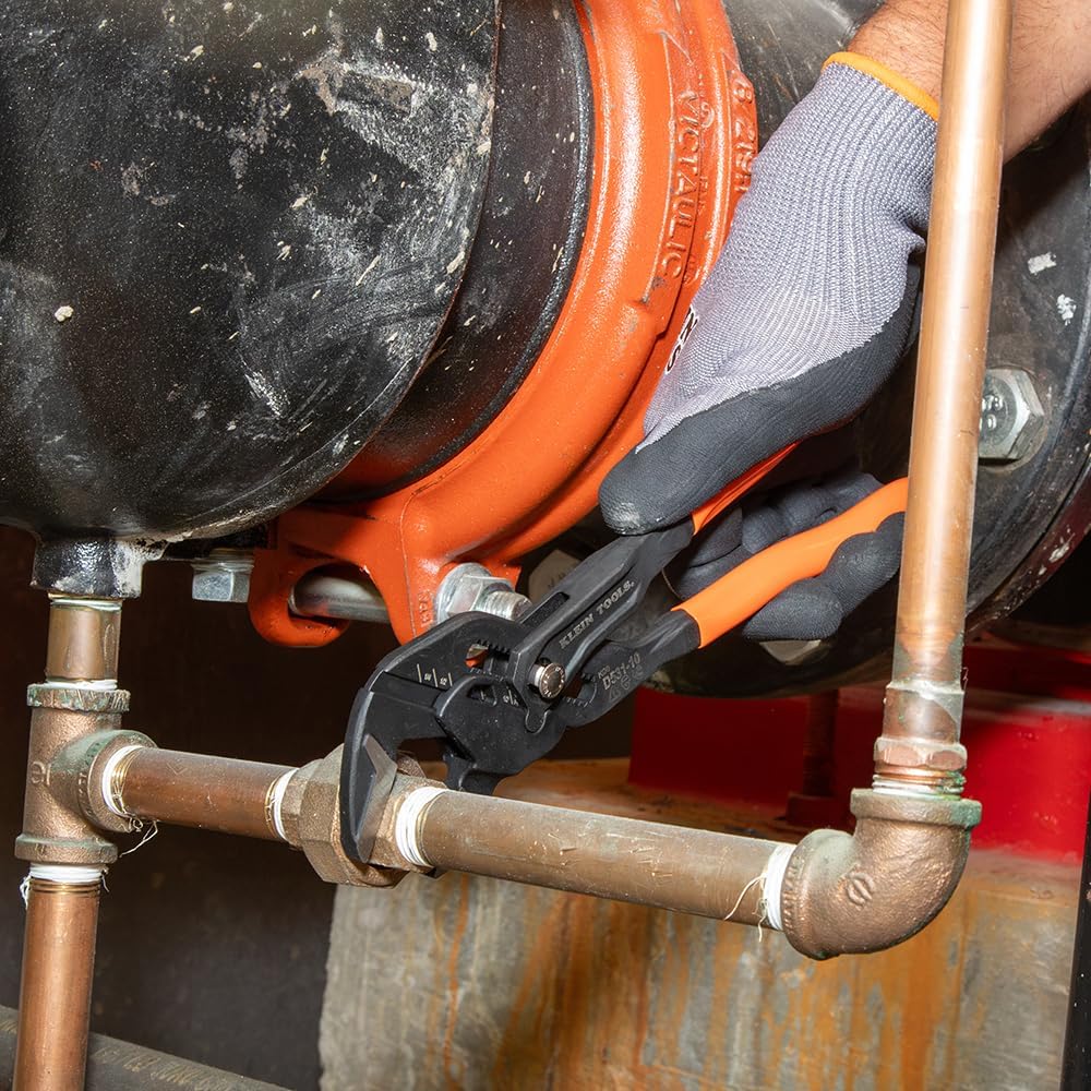 Klein Tools D53102KIT Adjustable Pliers Wrench Set, Compact High-Leverage Parallel Smooth Jaw Pliers, 7-Inch and 10-Inch, 2-Piece