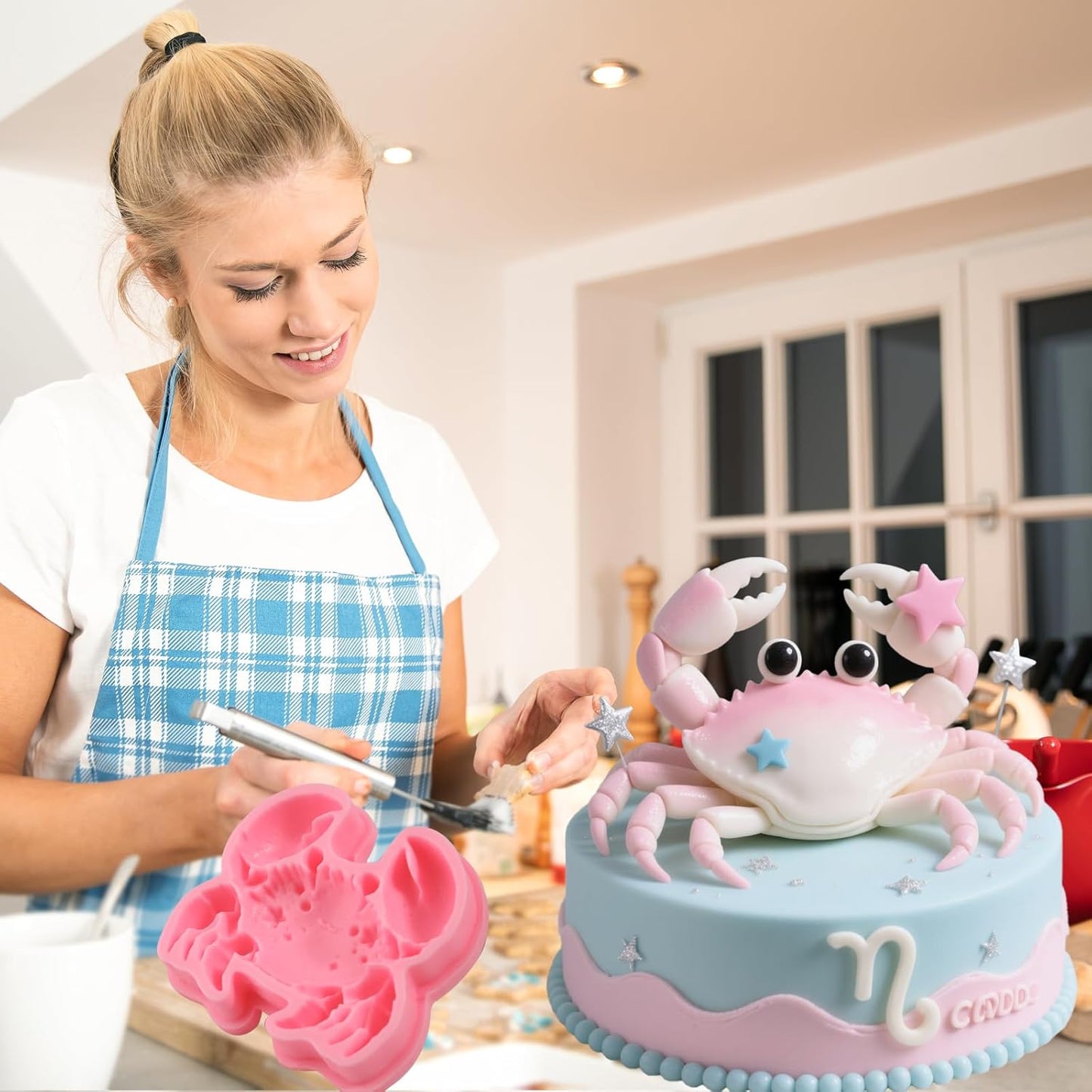 1 Pcs Cute Crab Chocolate Silicone Mold, Ocean Theme Cake Decoration Fondant Mold, for Summer Party Cupcake Toppers Cookies Candy Chocolate Gum Resin Modeling Clay Plaster Soap Reusable