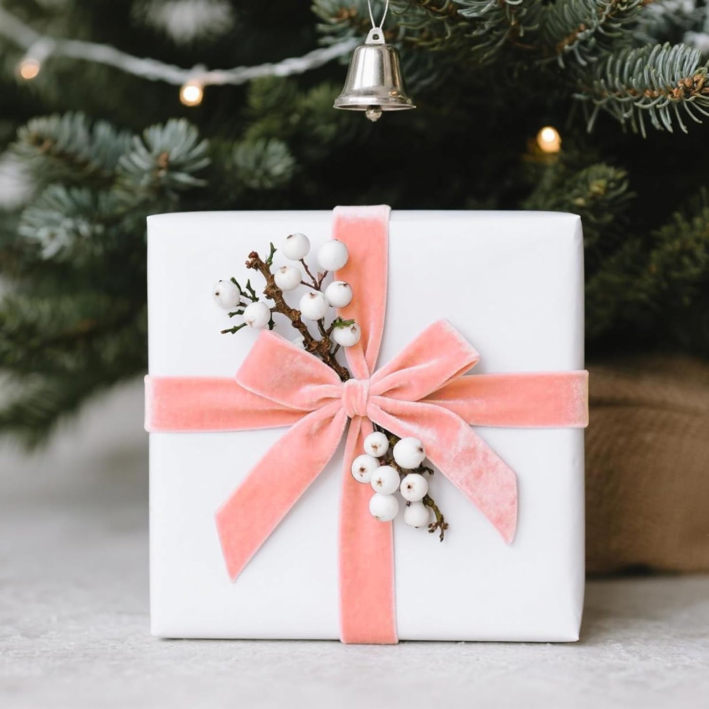 LaRibbons Thin Velvet Ribbon 1 Inch x 25 Yards, Peach Pink Velvet Ribbon for Christmas Tree, Gift Wrapping, Wreath Bow, Outdoor Decoration