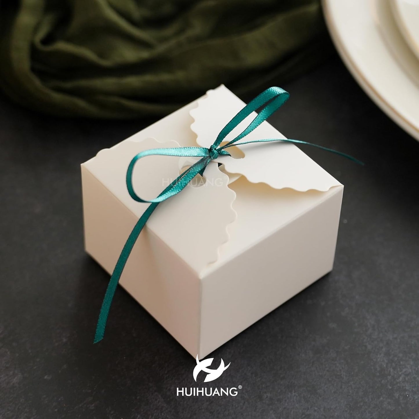 HUIHUANG Teal Green 1/8" Solid Color Thin Satin Ribbon 1/8 inch x 100 Yards for Crafts, Thin Green Ribbon for Gift Tags, Invitation Card, Gift Wrapping, Holiday Party Decor, Christmas Ornaments