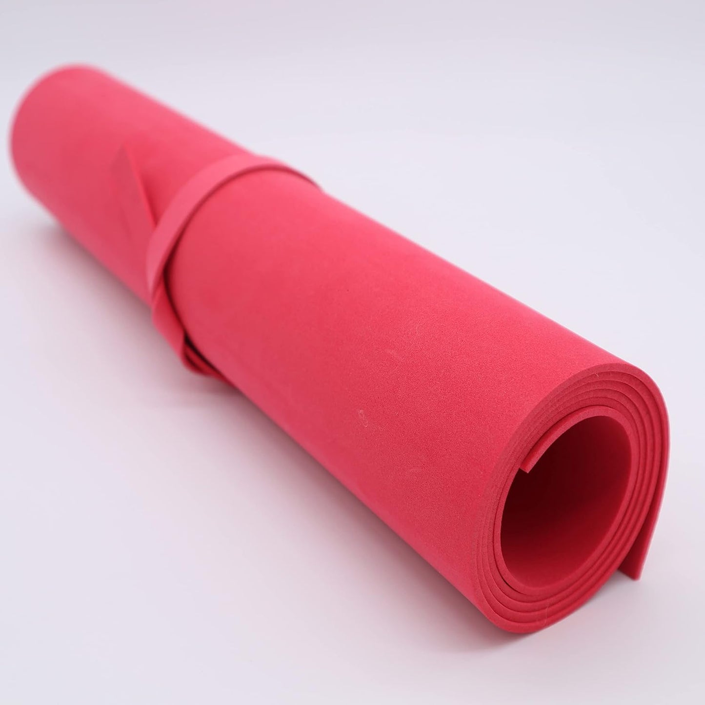 OISAKLD EVA Foam 2mm-10mm 13.7"×39" Craft Foam Sheet 74 kg/m³ Cosplay Foam for Craft Model Cosplay 2mm